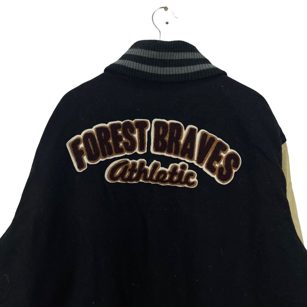 Japanese Brand VINTAGE VARSITY JACKET DILCAKE JAPAN LEATHER HANDLING USED Size US XXL / EU 58 / 5 - 8 Thumbnail