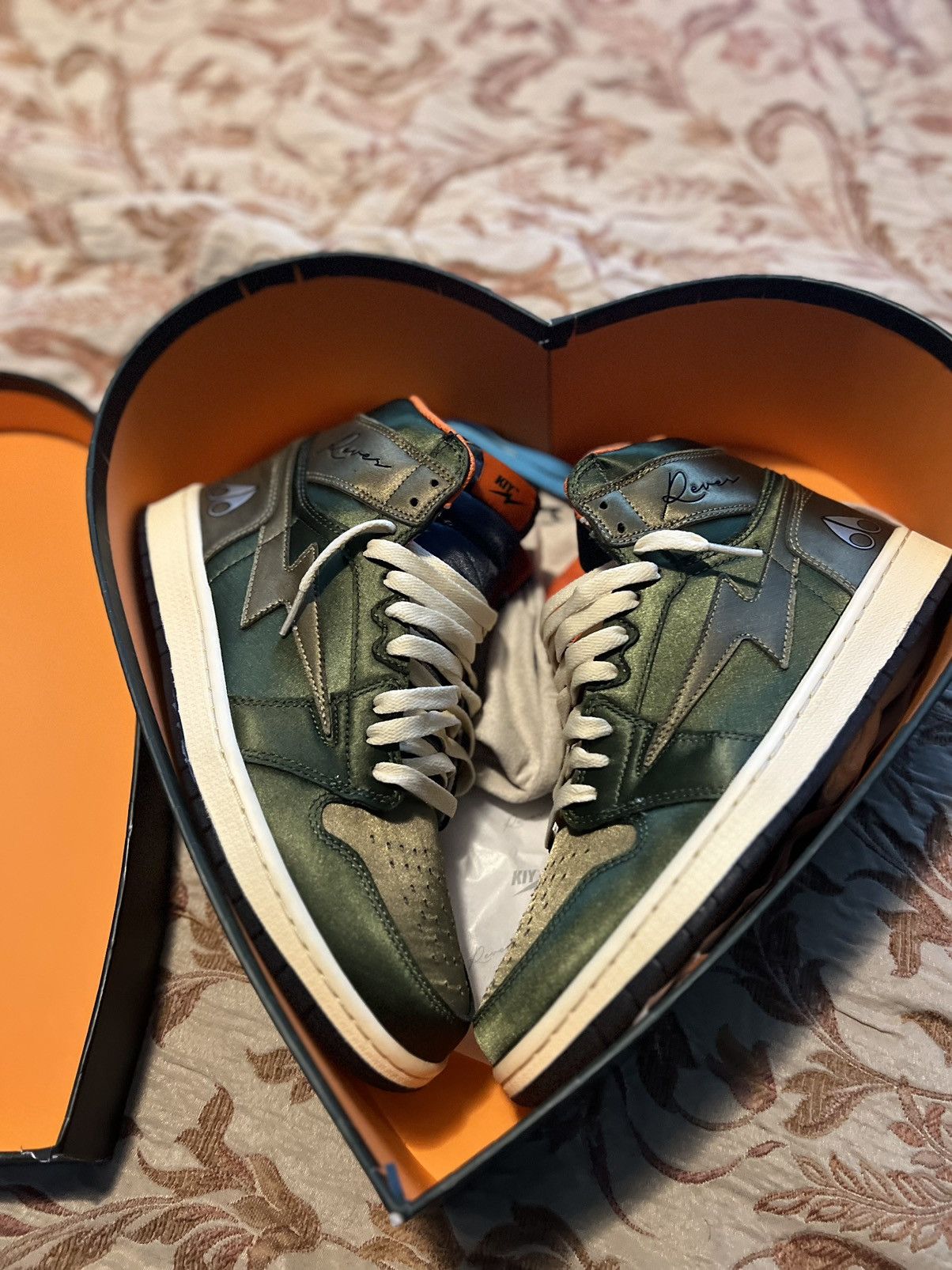 Reves Paris Air Kiy x Moose Knuckles Edition | Grailed display picture 1