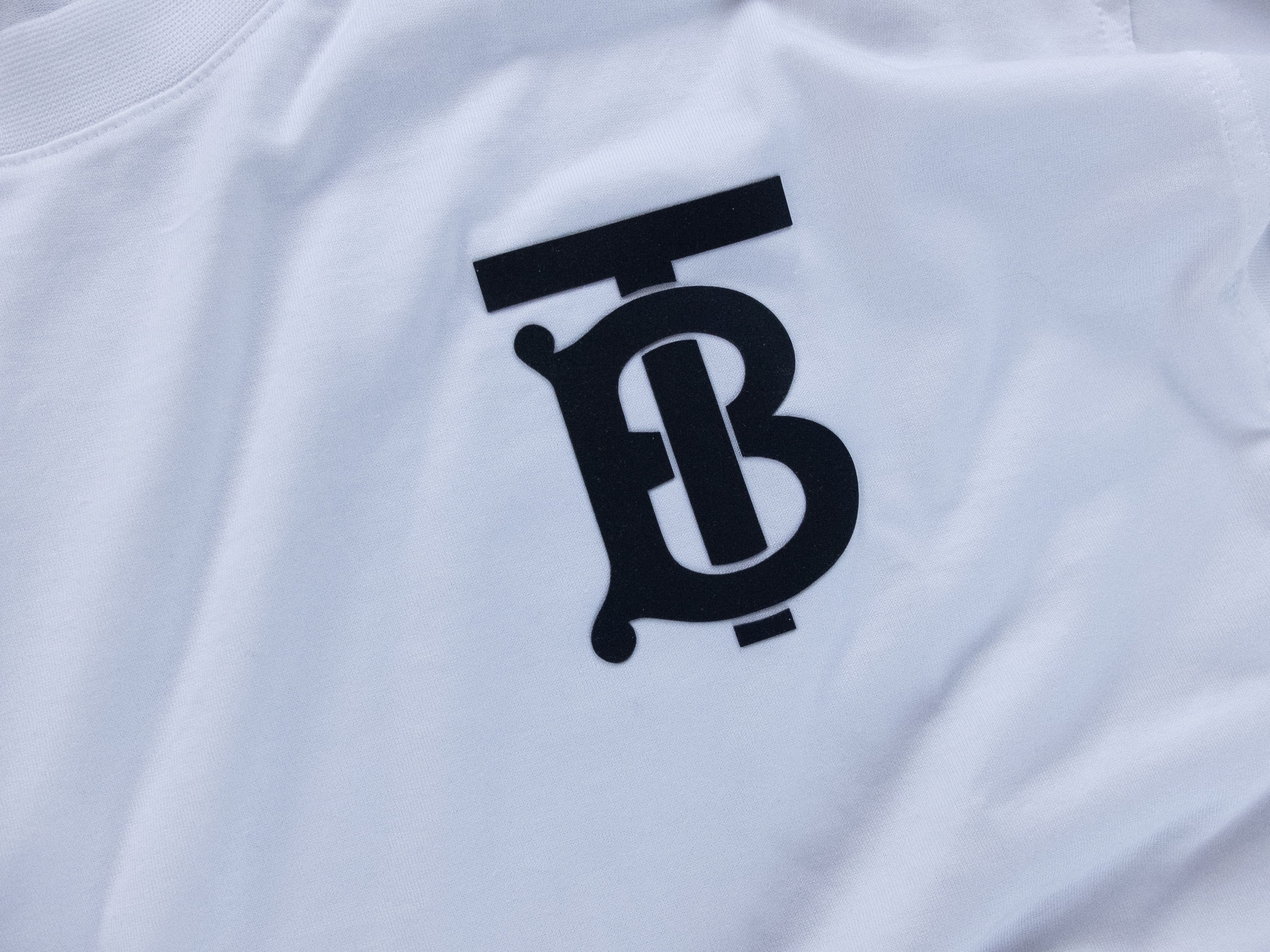 Burberry BURBERRY white TB logo monogram long sleeve t-shirt Medium Size M / US 6-8 / IT 42-44 - 8 Thumbnail