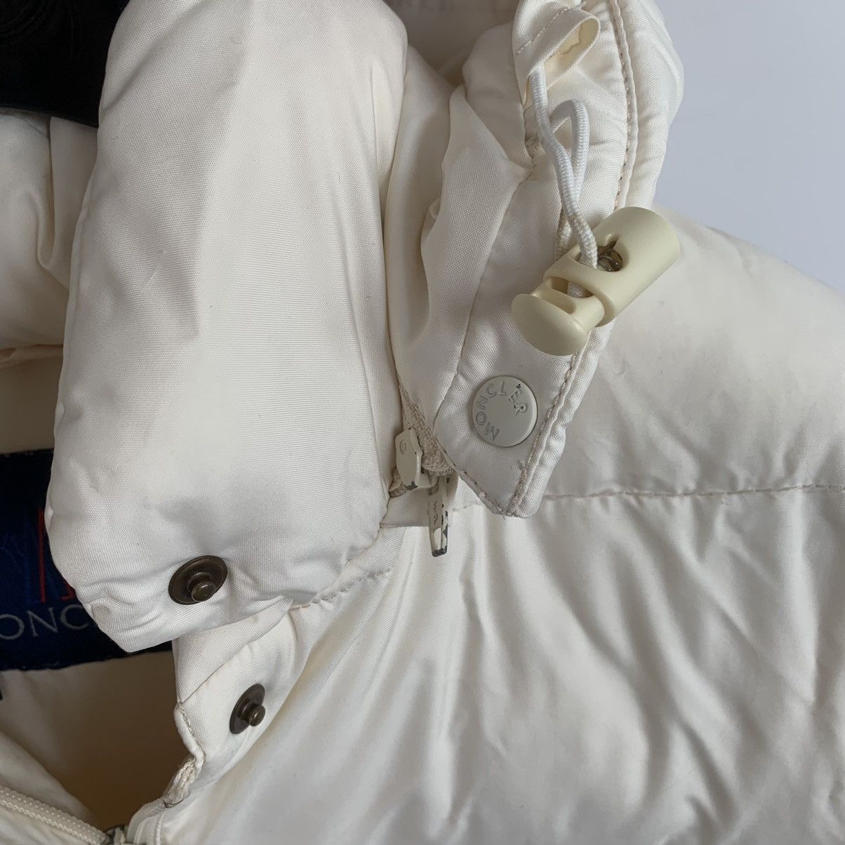 Moncler MONCLER Down Jacket Coat Hooded Vintage Milky 90s Size M / US 6-8 / IT 42-44 - 9 Thumbnail