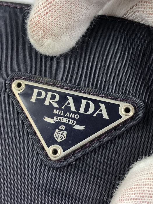 Prada Emblem 