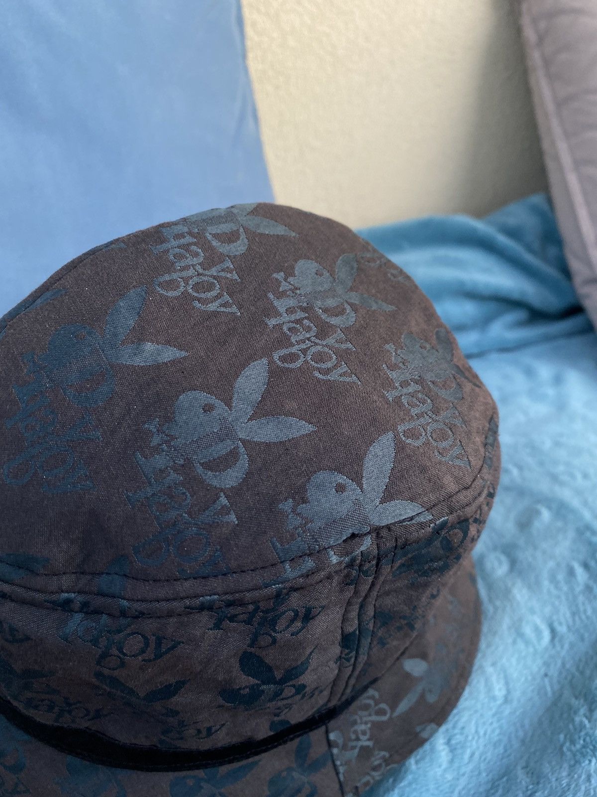 Playboy × Vintage Playboy vintage monogram bucket hat Size ONE SIZE - 3 Thumbnail