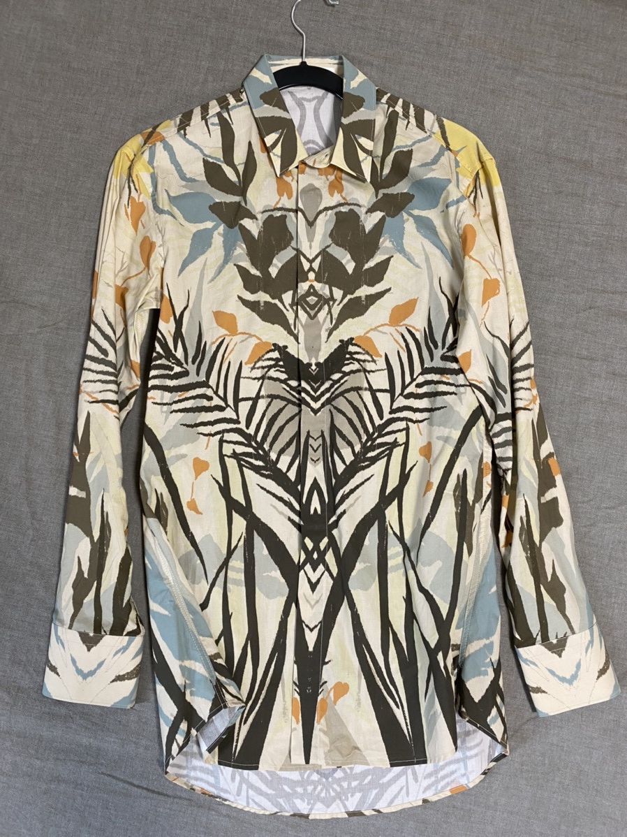 Alexander McQueen Graphic dress shirt- sz. Small Size 34R - 1 Thumbnail