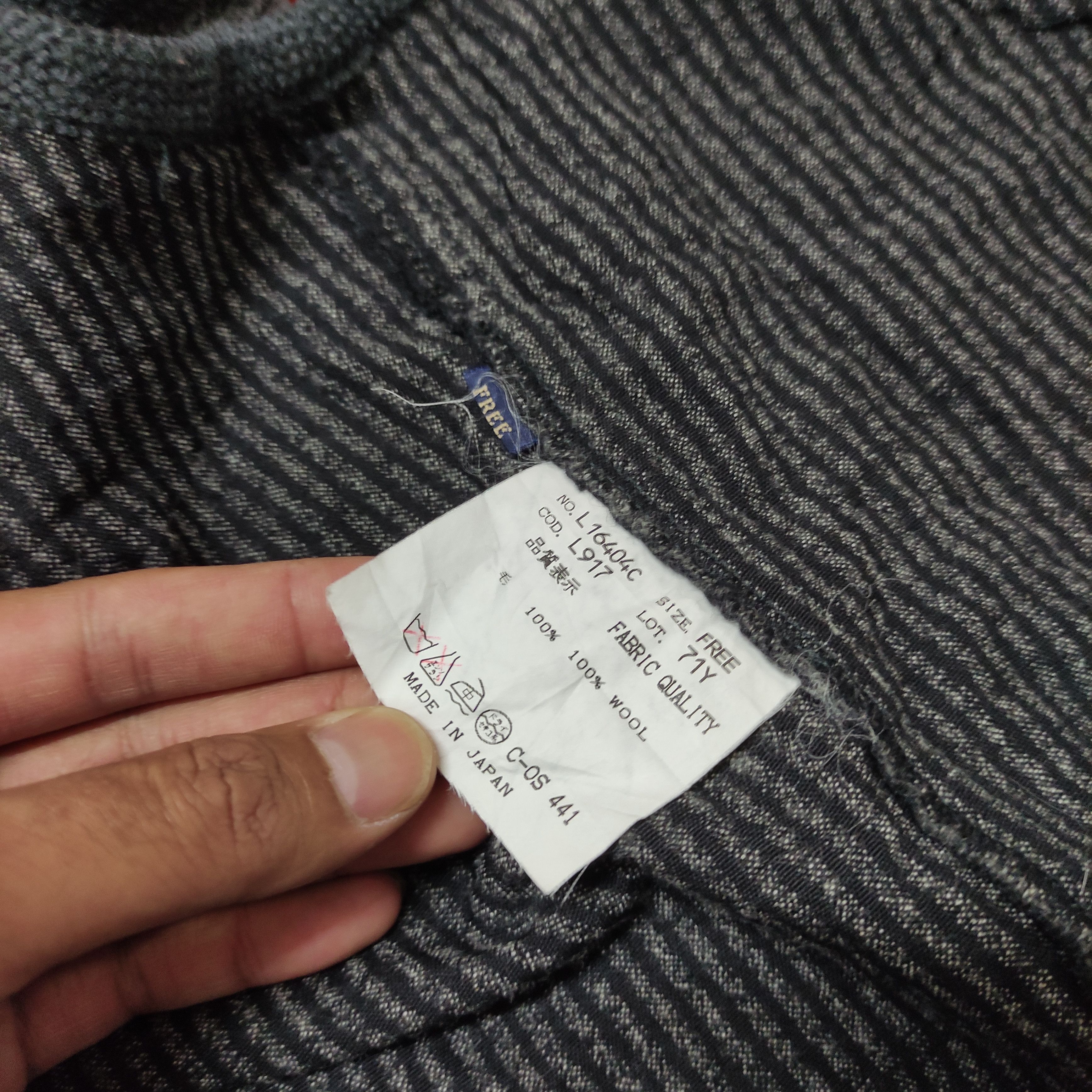 Guess × Vintage Vintage Guess corduroy Classic Vest jacket Size US M / EU 48-50 / 2 - 4 Thumbnail