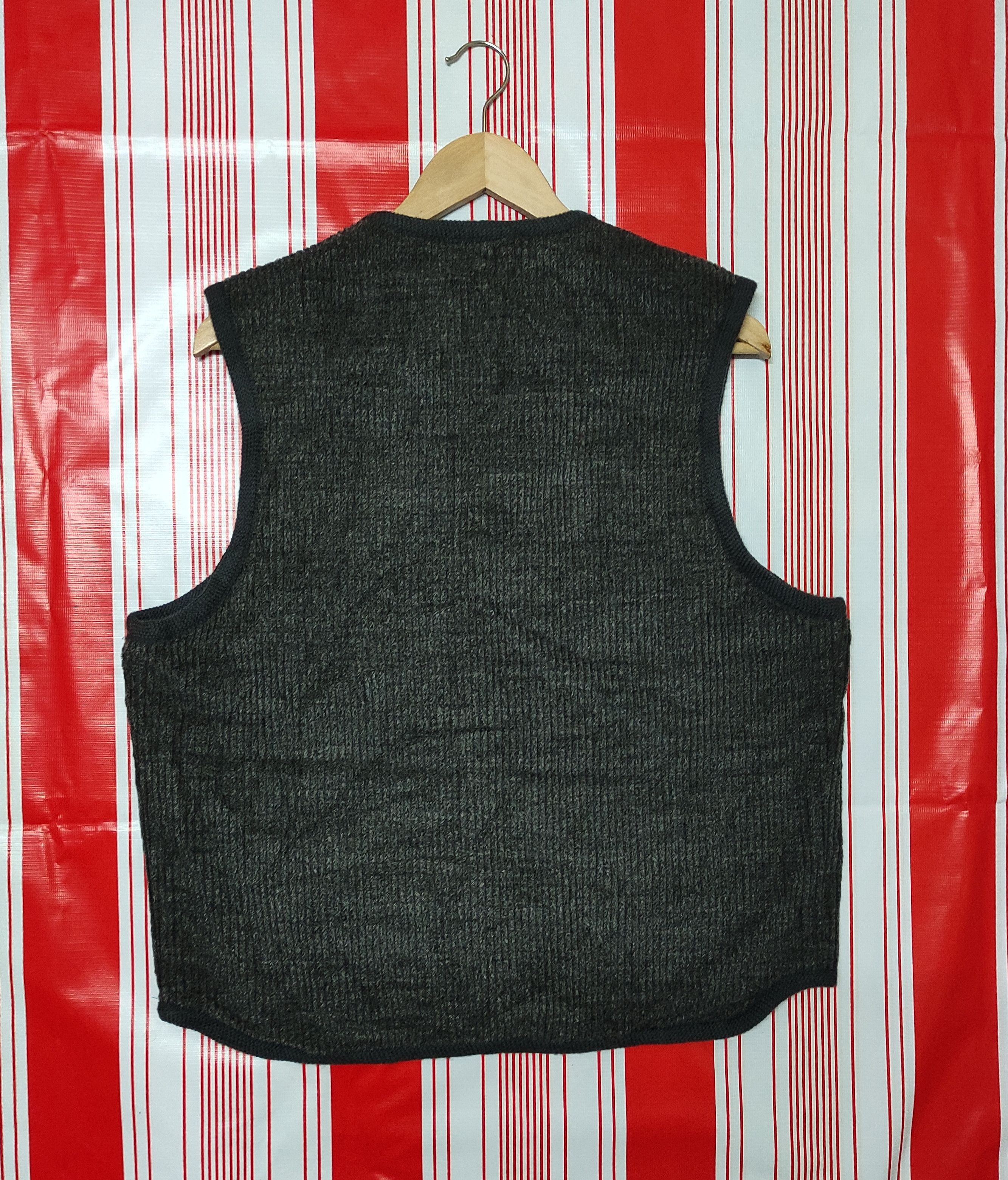 Guess × Vintage Vintage Guess corduroy Classic Vest jacket Size US M / EU 48-50 / 2 - 2 Thumbnail