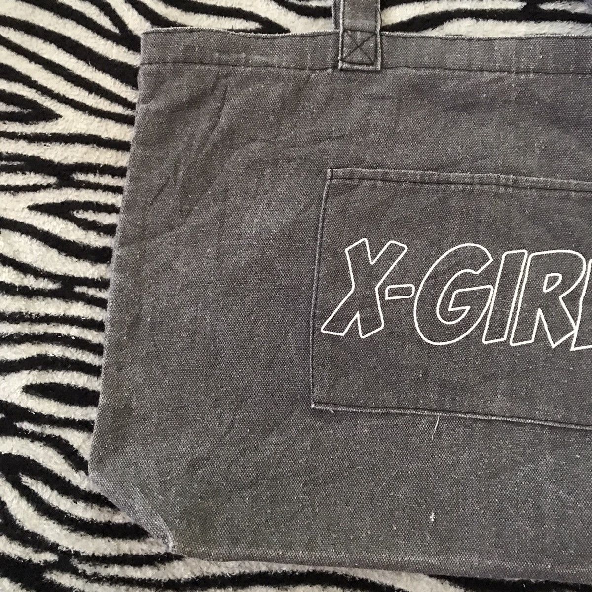 Cartoon Network Sesame street x xgirl 2012 sesame workshop tote bag Size ONE SIZE - 8 Thumbnail