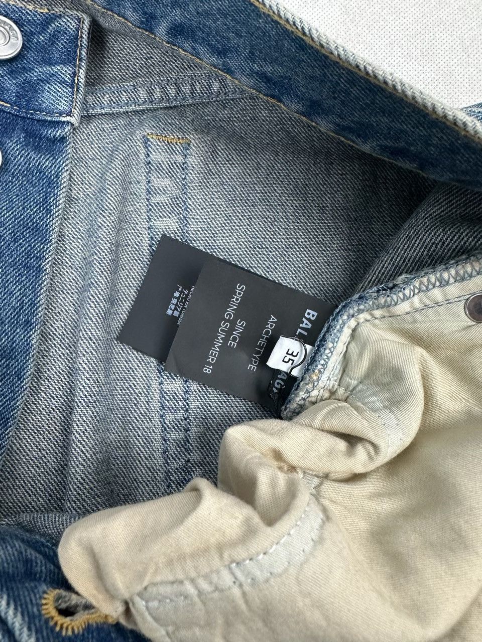 Balenciaga SS18 BALENCIAGA Distressed Denim Size US 35 - 4 Thumbnail