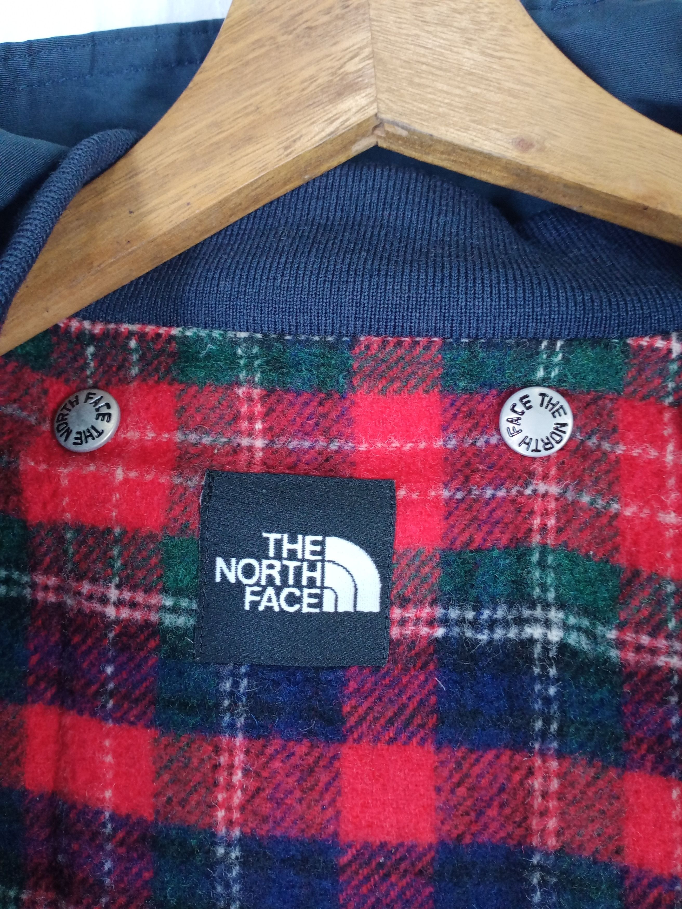 The North Face Vintage The Notrh Face Hoodie Jacket Size US XL / EU 56 / 4 - 6 Thumbnail