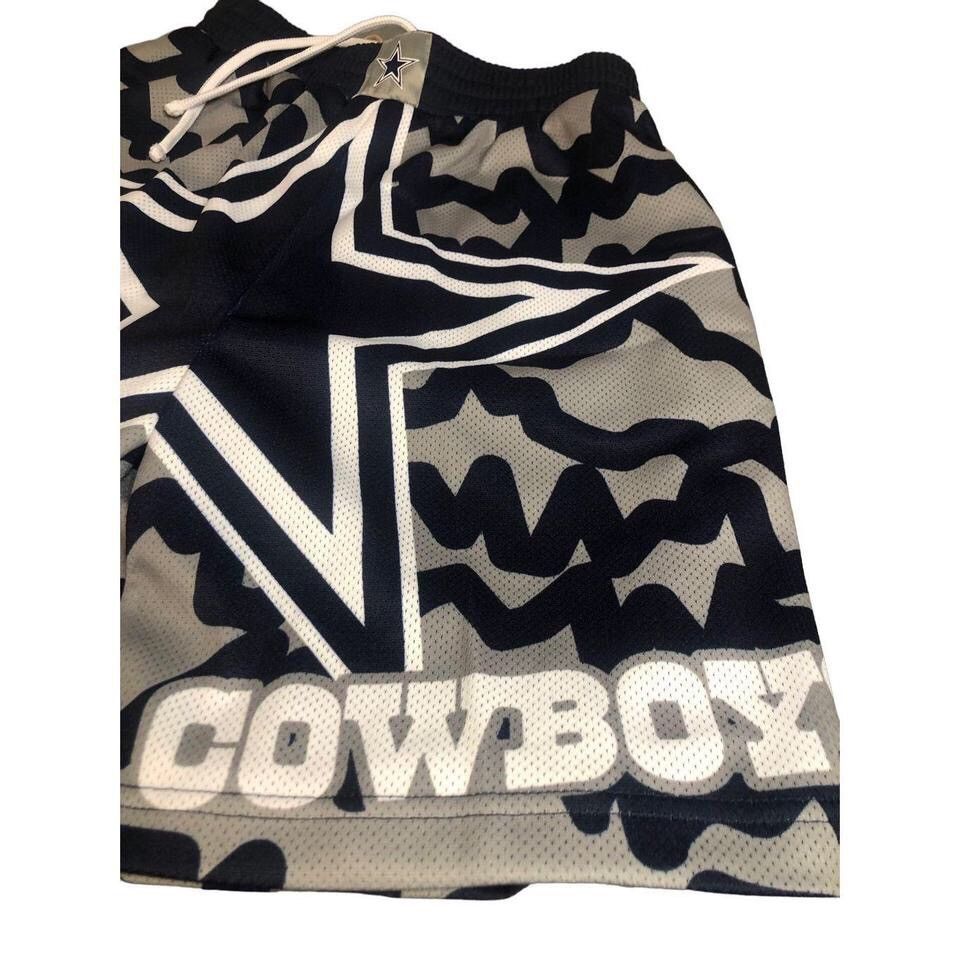 Mitchell & Ness Mitchell & Ness Dallas Cowboys Shorts Men’s Size Medium Size US 32 / EU 48 - 5 Thumbnail