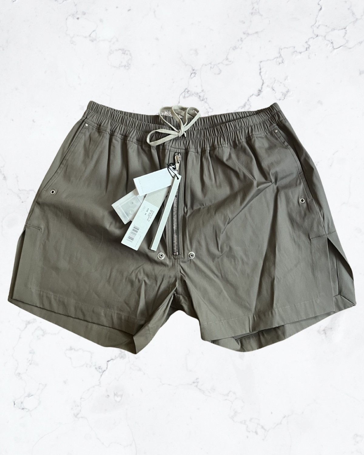 image of Ss21 Phlegethon Rick Owens Bella Shorts Size 54 in Dusk Grey, Men's