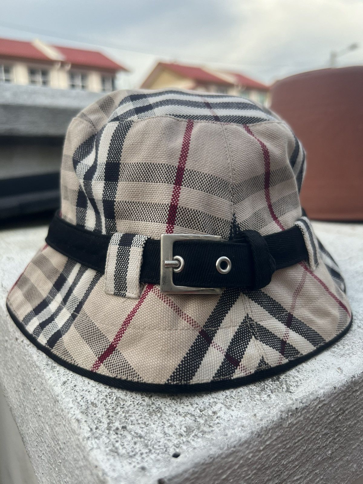 Burberry × Designer Burberry Nova Check Bucket Size ONE SIZE - 1 Thumbnail