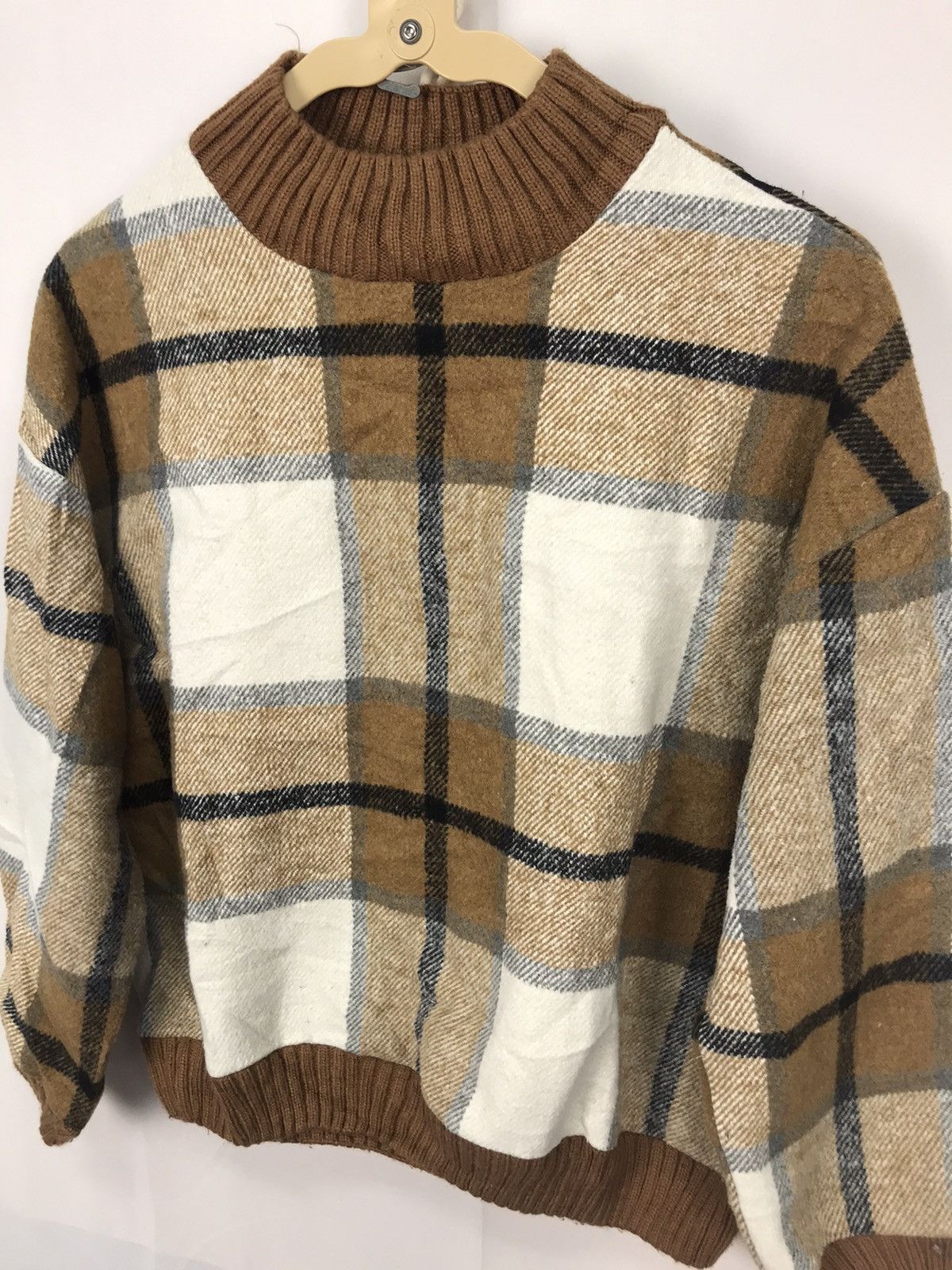 Other Knit sweatshirt croptop by urban girl club Size US M / EU 48-50 / 2 - 5 Thumbnail