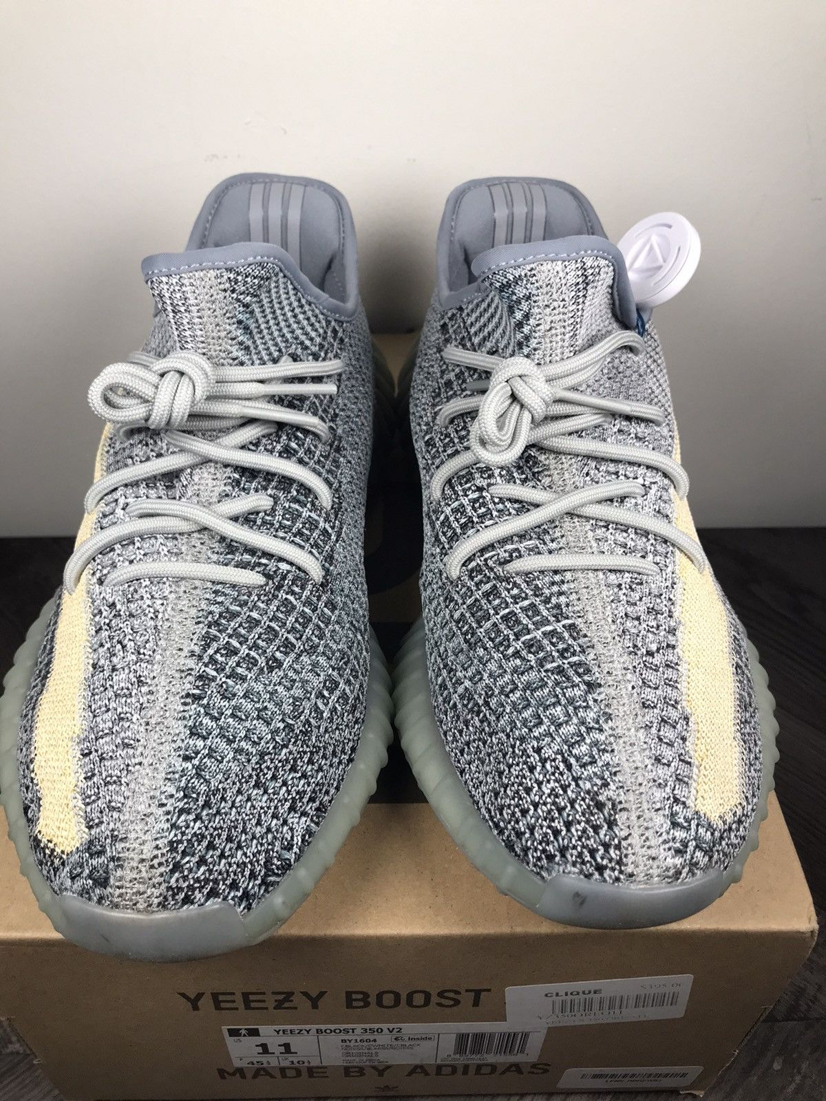 Adidas × Kanye West Adidas Yeezy Boost 350 V2 Ash Blue Size US 10 / EU 43 - 2 Thumbnail