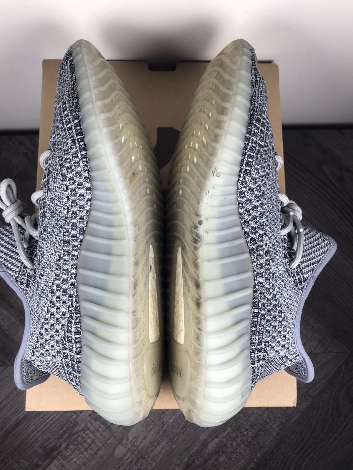 Adidas × Kanye West Adidas Yeezy Boost 350 V2 Ash Blue Size US 10 / EU 43 - 4 Thumbnail