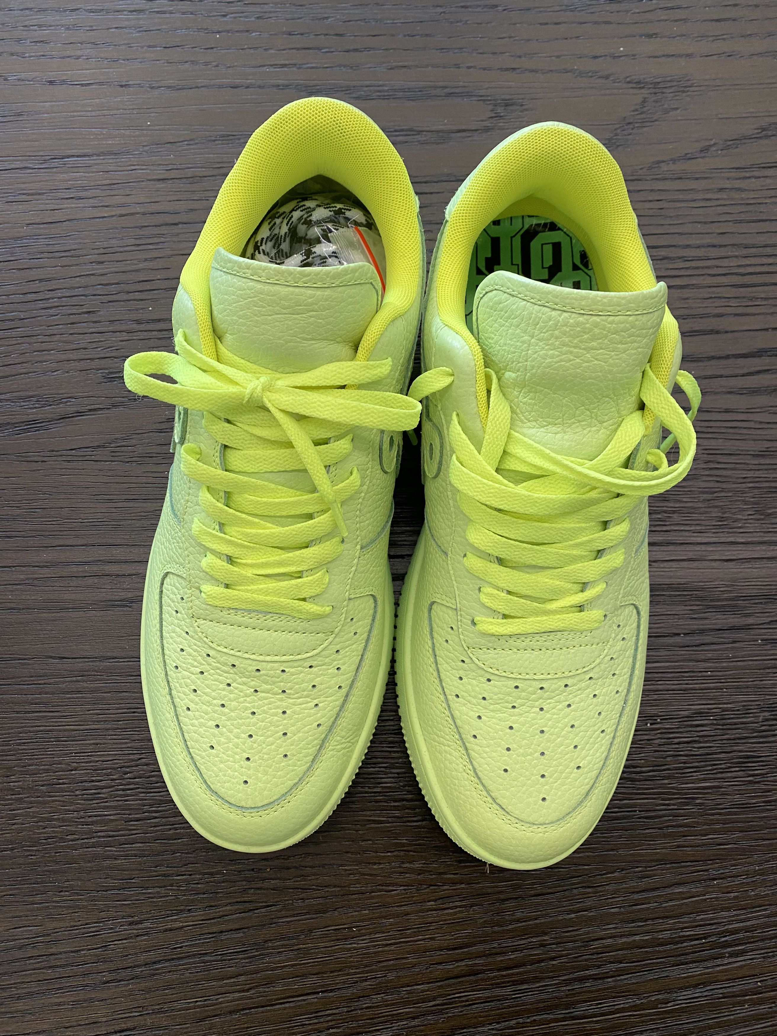 image of Worn John Geiger Lime Green Gf-01 Size 11 Shoes, Men's
