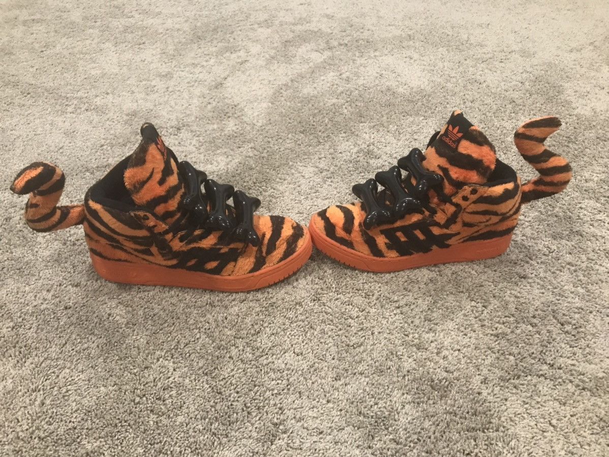 Jeremy Scott Adidas Jeremy Scott Cincinnati Bengals Bones Size ONE SIZE - 4 Thumbnail