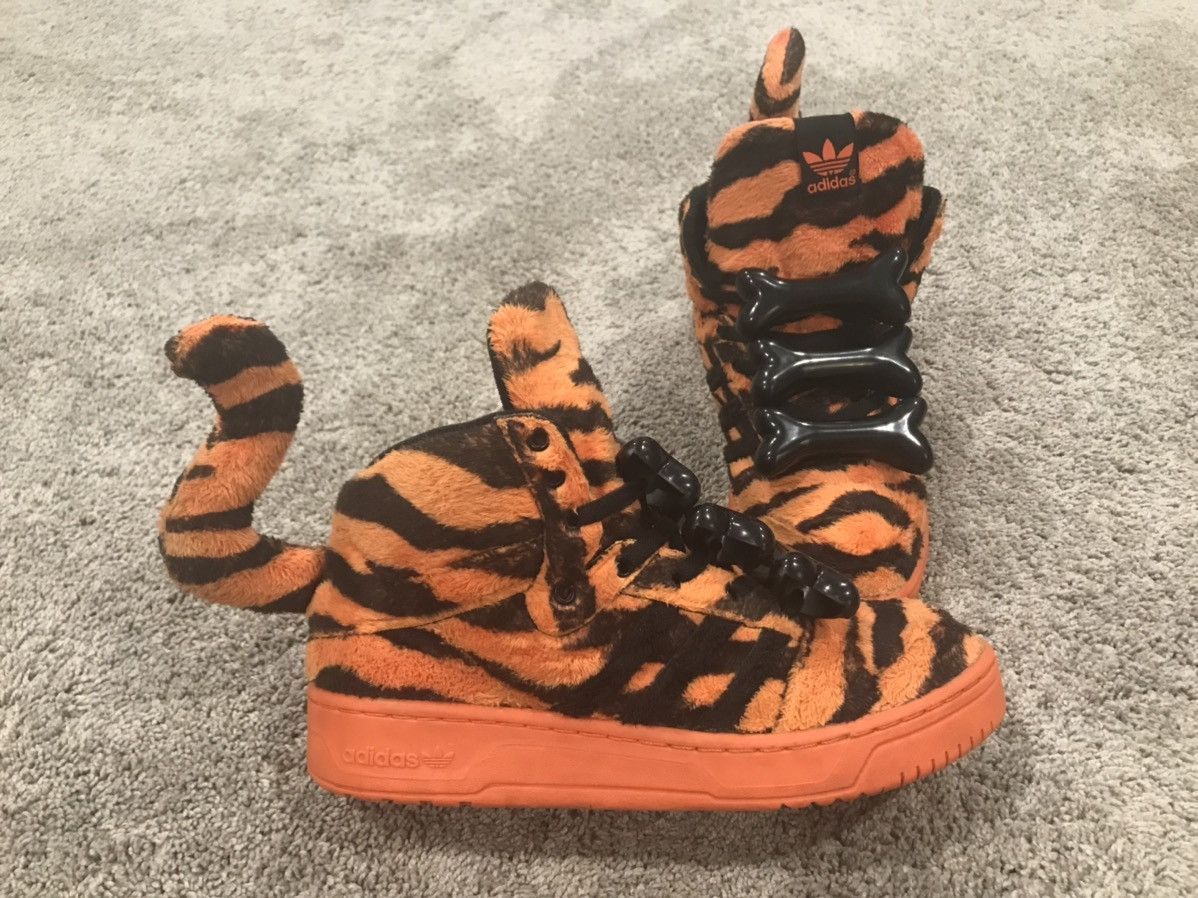 jeremy scott bone shoes
