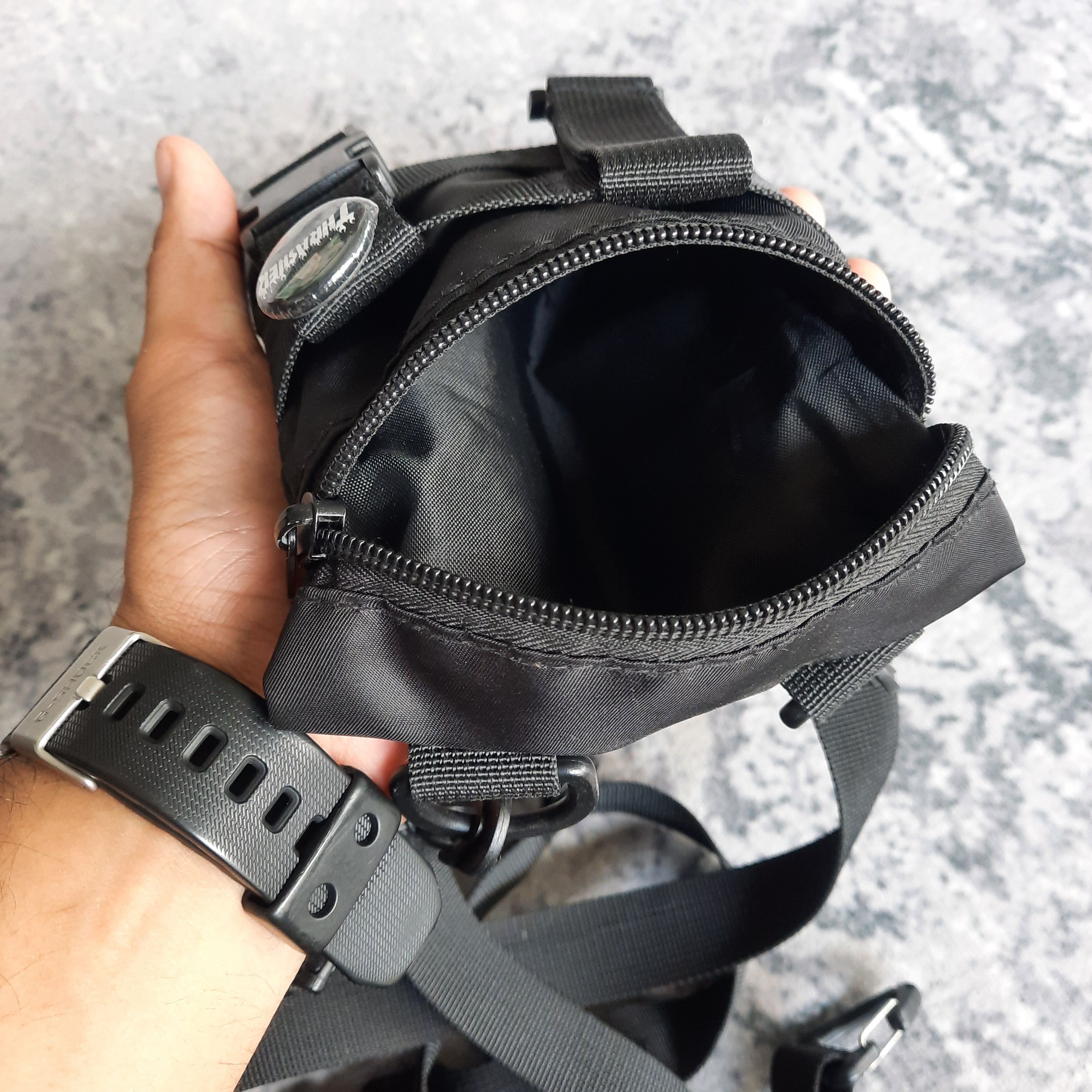 Japanese Brand 🔥Military army tactical style super black sling bag Size ONE SIZE - 5 Thumbnail