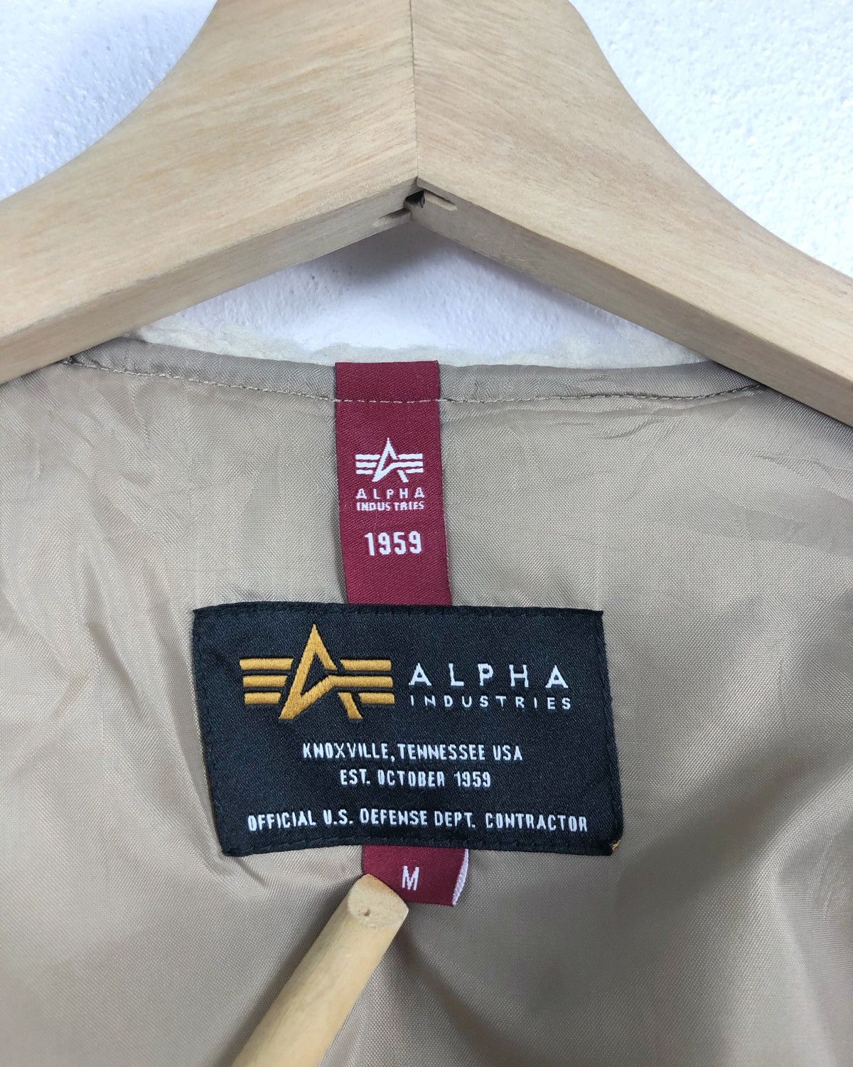 Alpha Industries Rare Alpha Industries Faux Fur Button Jacket Size US M / EU 48-50 / 2 - 9 Thumbnail