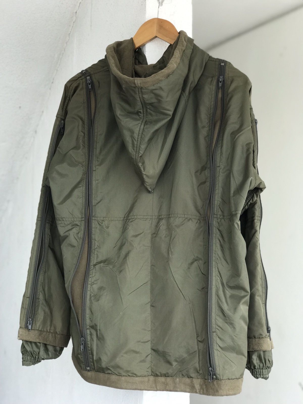 Final Home × Issey Miyake 1994 FINALHOME KOSUKE TSUMURA SURVIVAL JACKET Size US L / EU 52-54 / 3 - 11 Thumbnail
