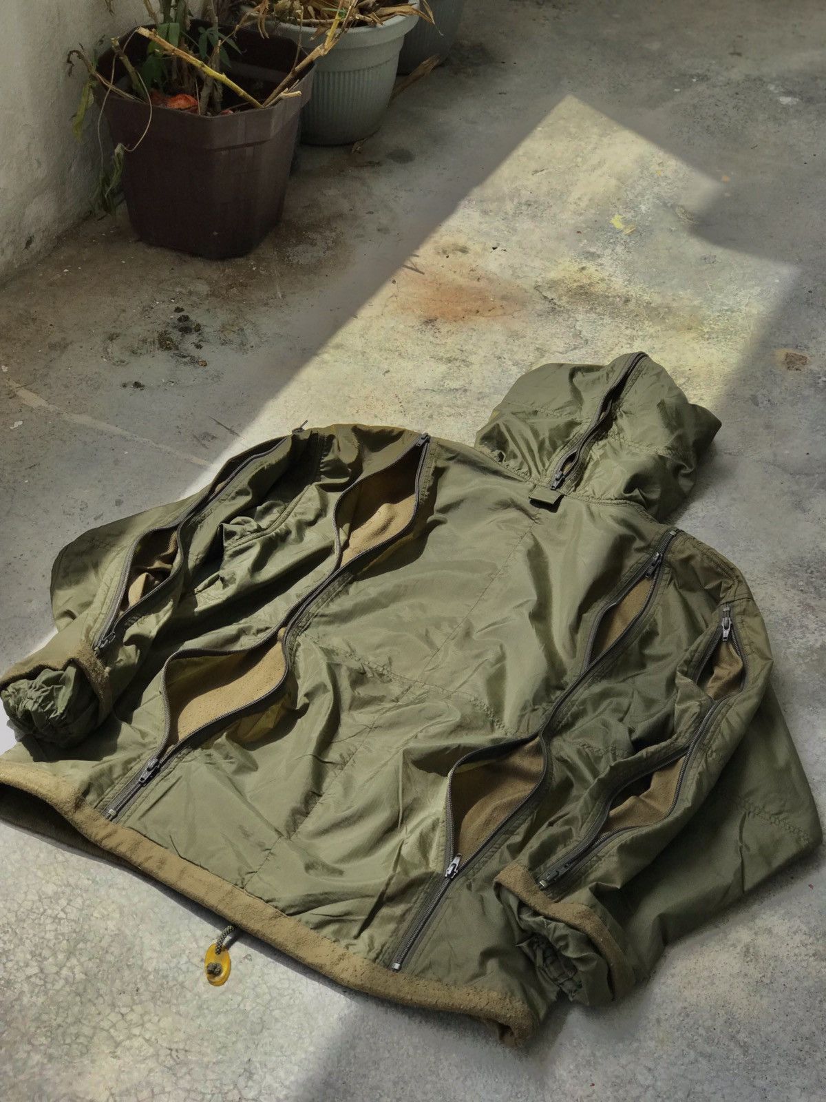 Final Home × Issey Miyake 1994 FINALHOME KOSUKE TSUMURA SURVIVAL JACKET Size US L / EU 52-54 / 3 - 2 Thumbnail