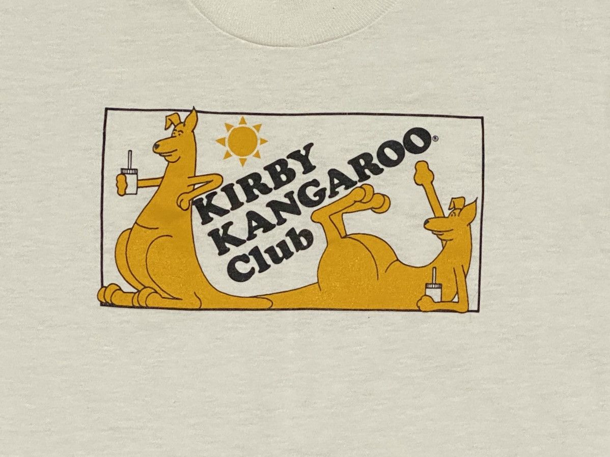 Fruit Of The Loom Vintage 90s Kirby Kangaroo Club Single Stitch Tee Size US S / EU 44-46 / 1 - 2 Thumbnail