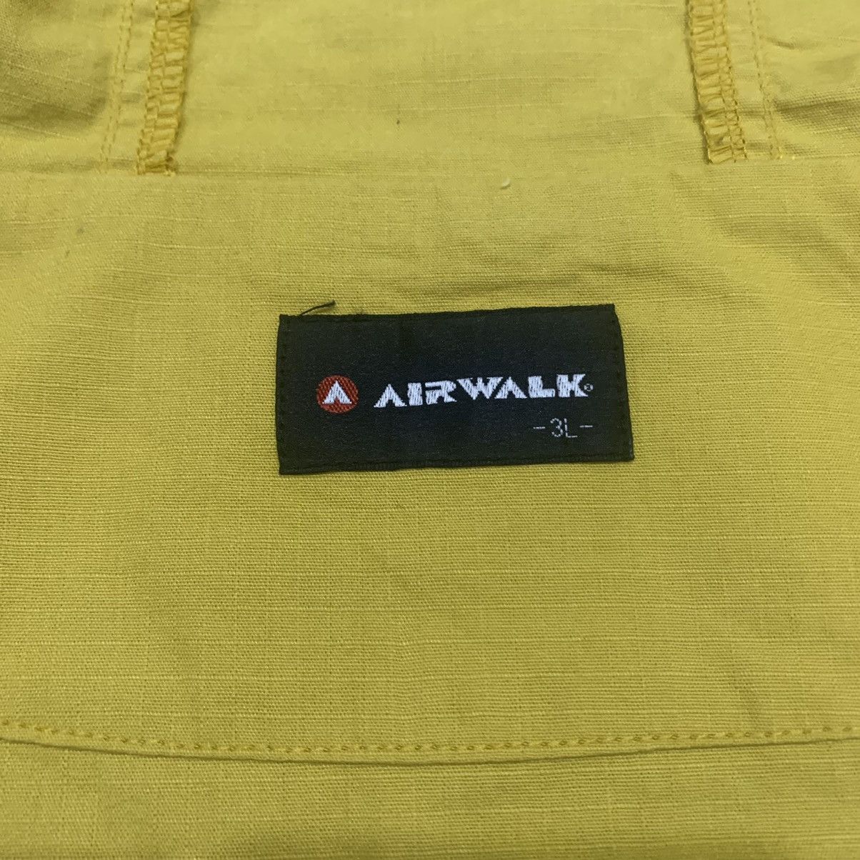 Airwalk × Vintage Vintage Airwalk Hooded Windbreaker Size US L / EU 52-54 / 3 - 13 Thumbnail