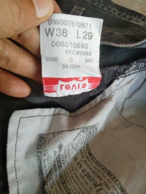 Levi's Vintage Levi's 501 Black Straight Leg Distressed Jeans 36x29 Size US 36 / EU 52 - 8 Thumbnail