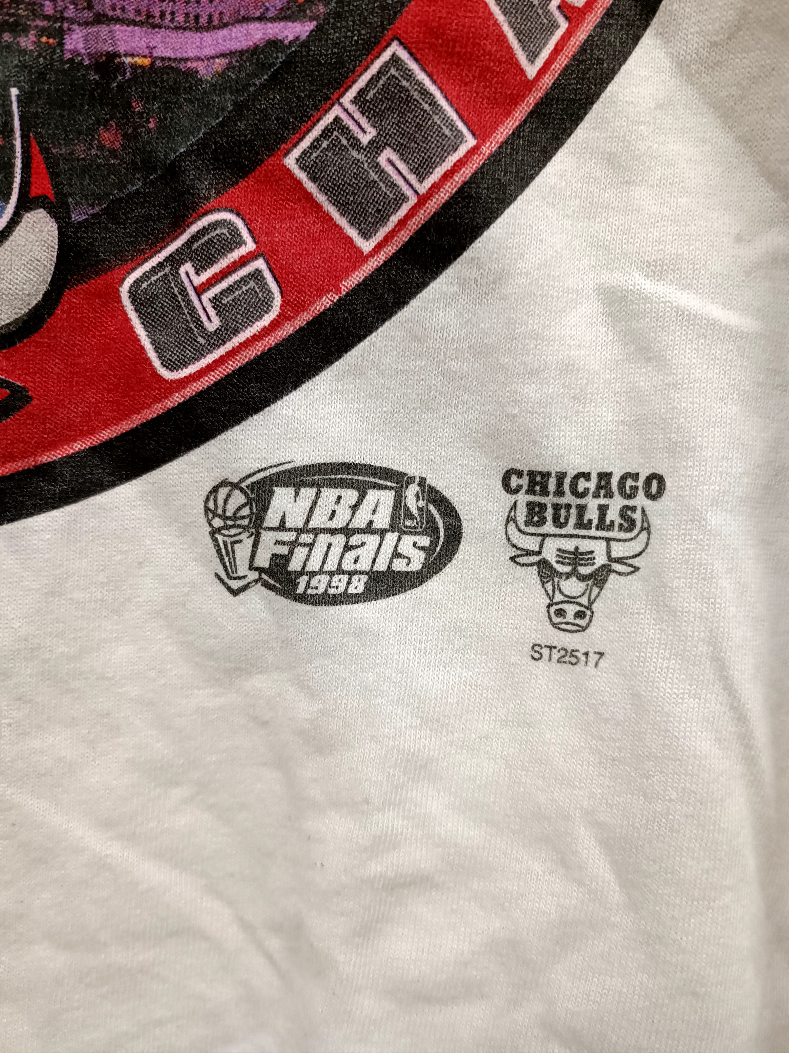 Starter vintage 90s t shirt chicago bulls repeat 3-peat made in usa Size US XL / EU 56 / 4 - 3 Thumbnail