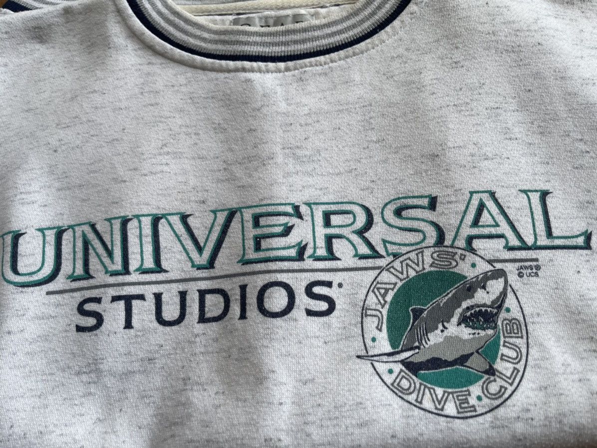 Vintage Vintage Universal Studios Jaws Sweatshirt Size US S / EU 44-46 / 1 - 5 Thumbnail