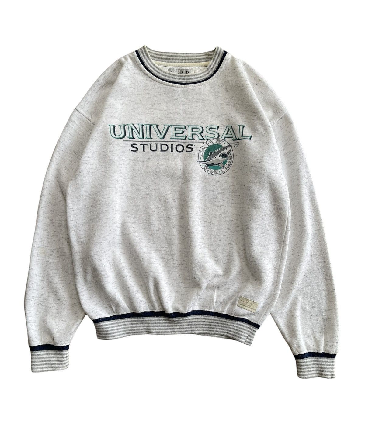 Vintage Vintage Universal Studios Jaws Sweatshirt Size US S / EU 44-46 / 1 - 1 Thumbnail