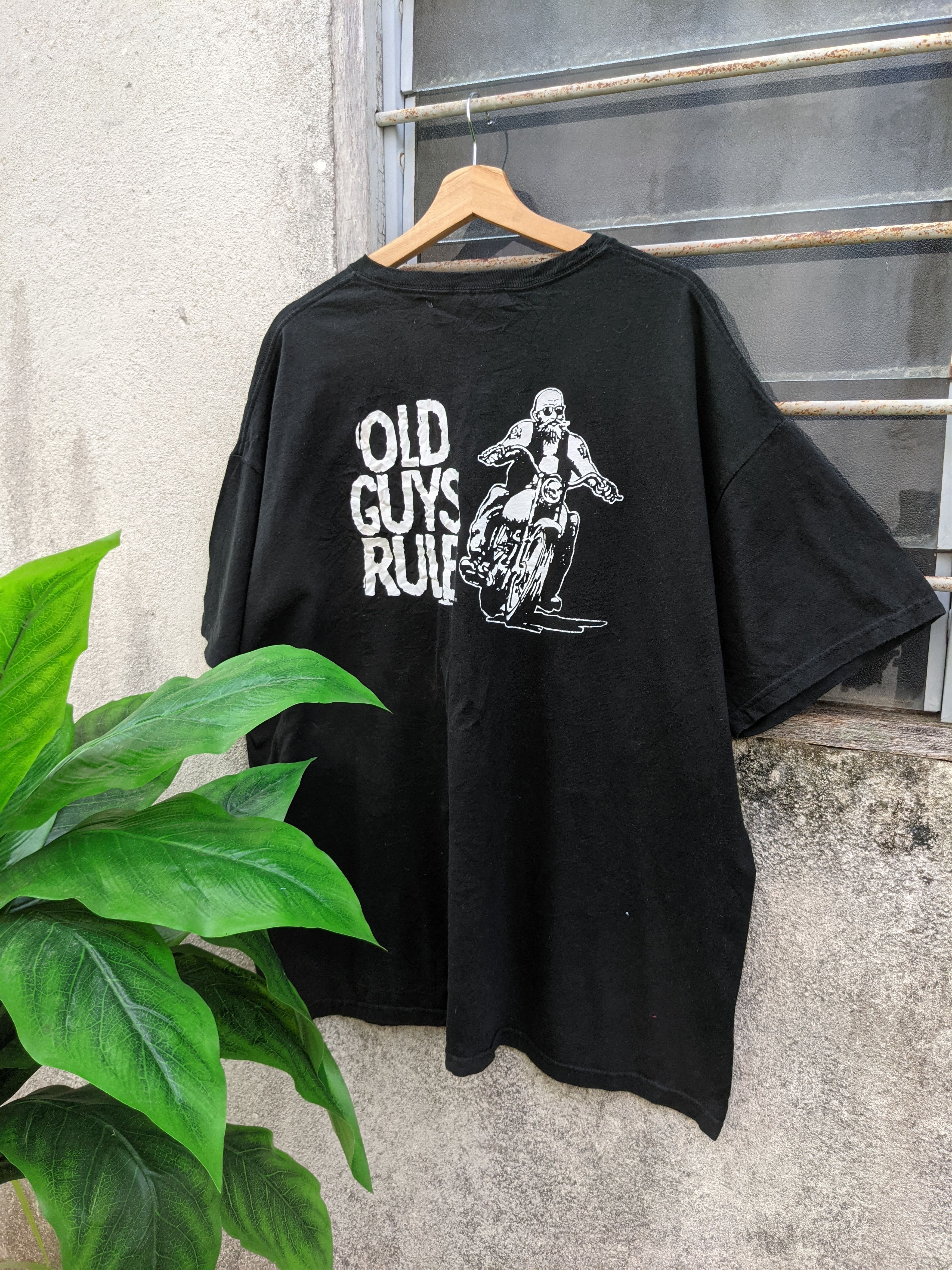 Hanes × Vintage ⚡️Rare⚡️ Vintage Y2K Hanes Old Guys Rule Biker tshirt Size US XXL / EU 58 / 5 - 1 Thumbnail
