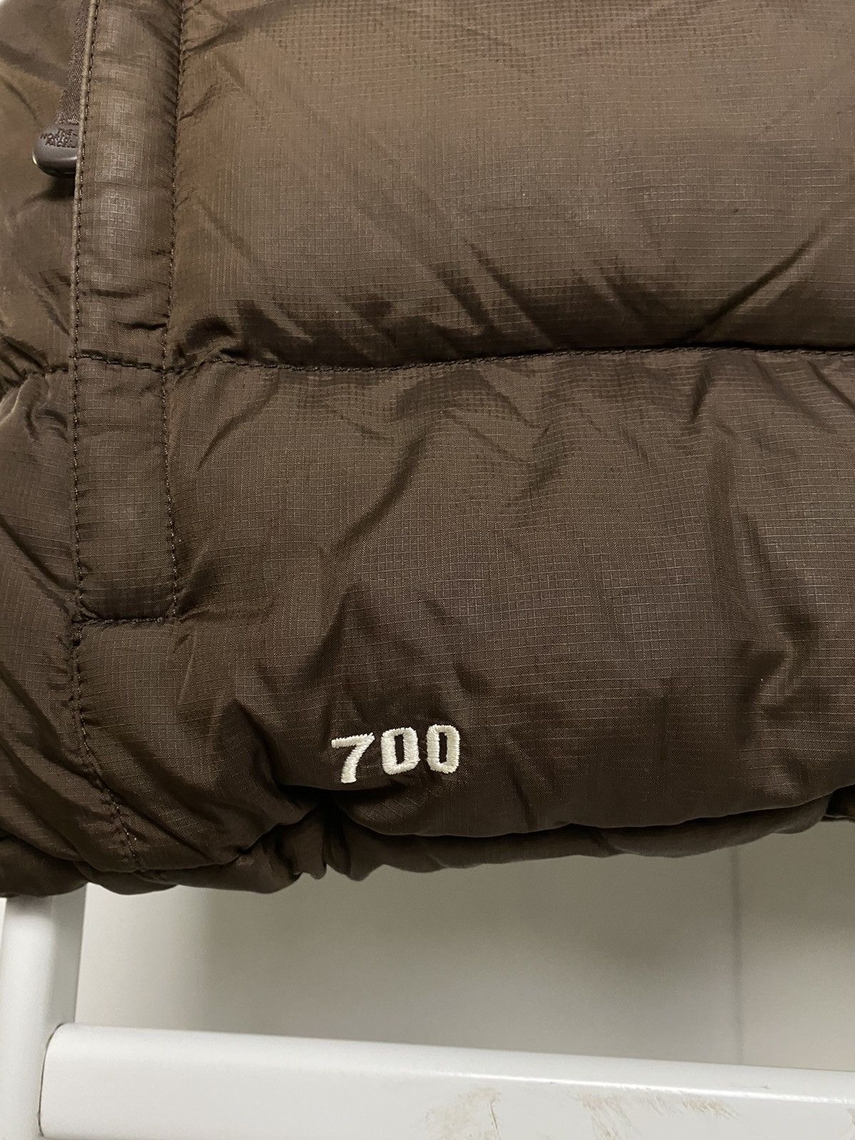 The North Face × Vintage The North Face vintage brown puffer vest 700 nuptse kendall Size XS / US 0-2 / IT 36-38 - 3 Thumbnail