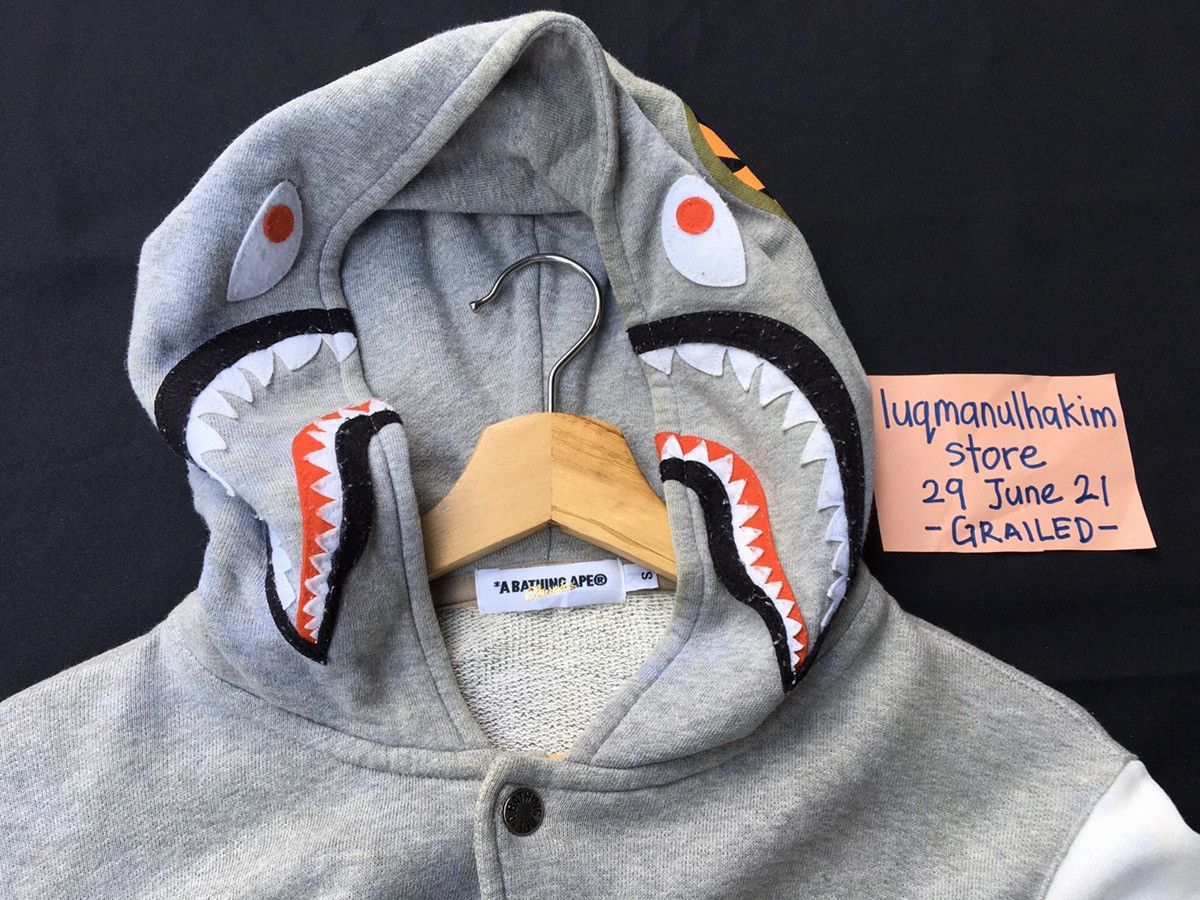Bape Shark Hoodie Jacket Size US S / EU 44-46 / 1 - 5 Thumbnail