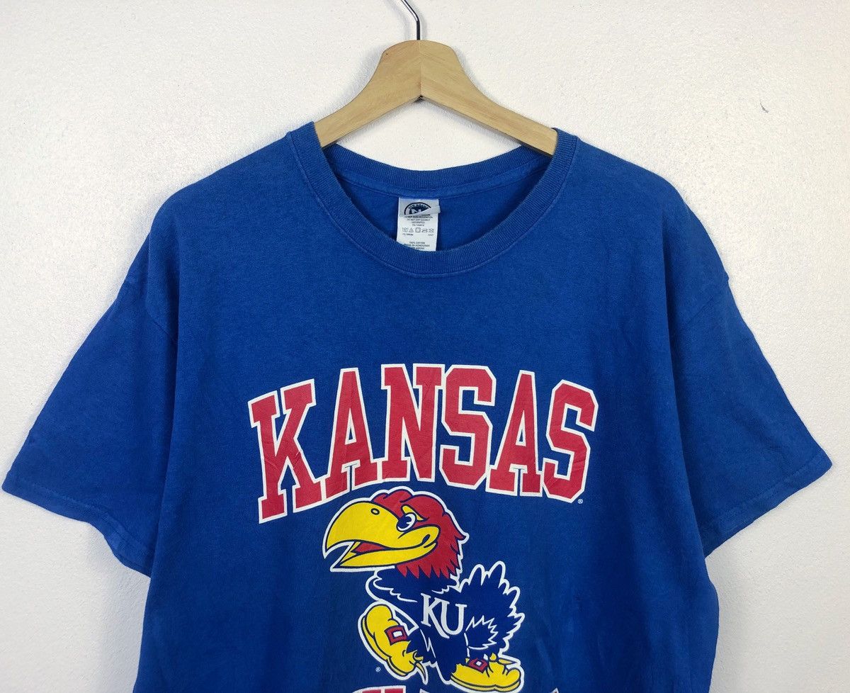 NCAA Rare Vintage KU Kansas Jayhawks Tee Size US L / EU 52-54 / 3 - 2 Thumbnail