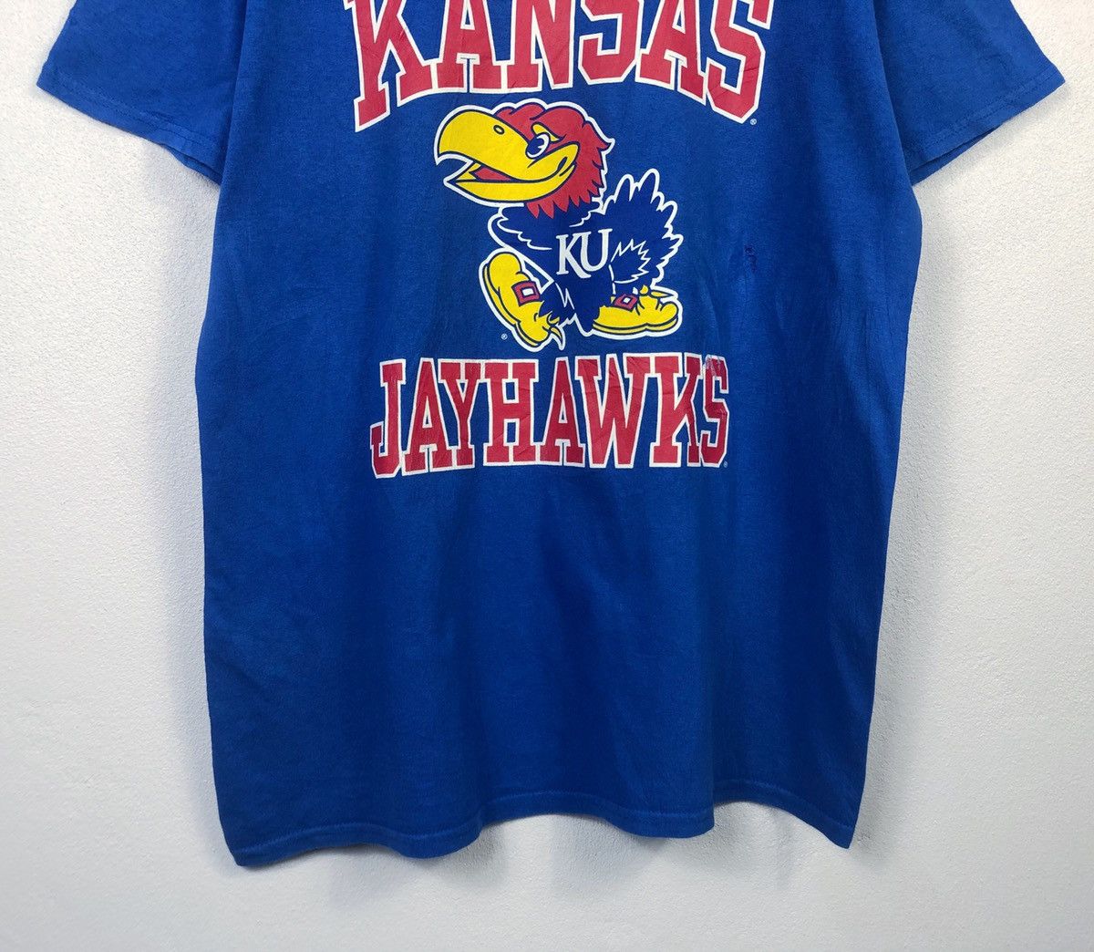 NCAA Rare Vintage KU Kansas Jayhawks Tee Size US L / EU 52-54 / 3 - 4 Thumbnail