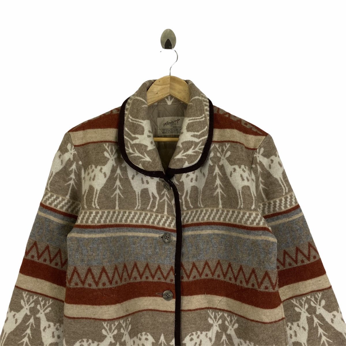 Japanese Brand × Vintage Vintage MORE UP Aztec Animal Design Wool Coat Jacket Size US S / EU 44-46 / 1 - 5 Thumbnail