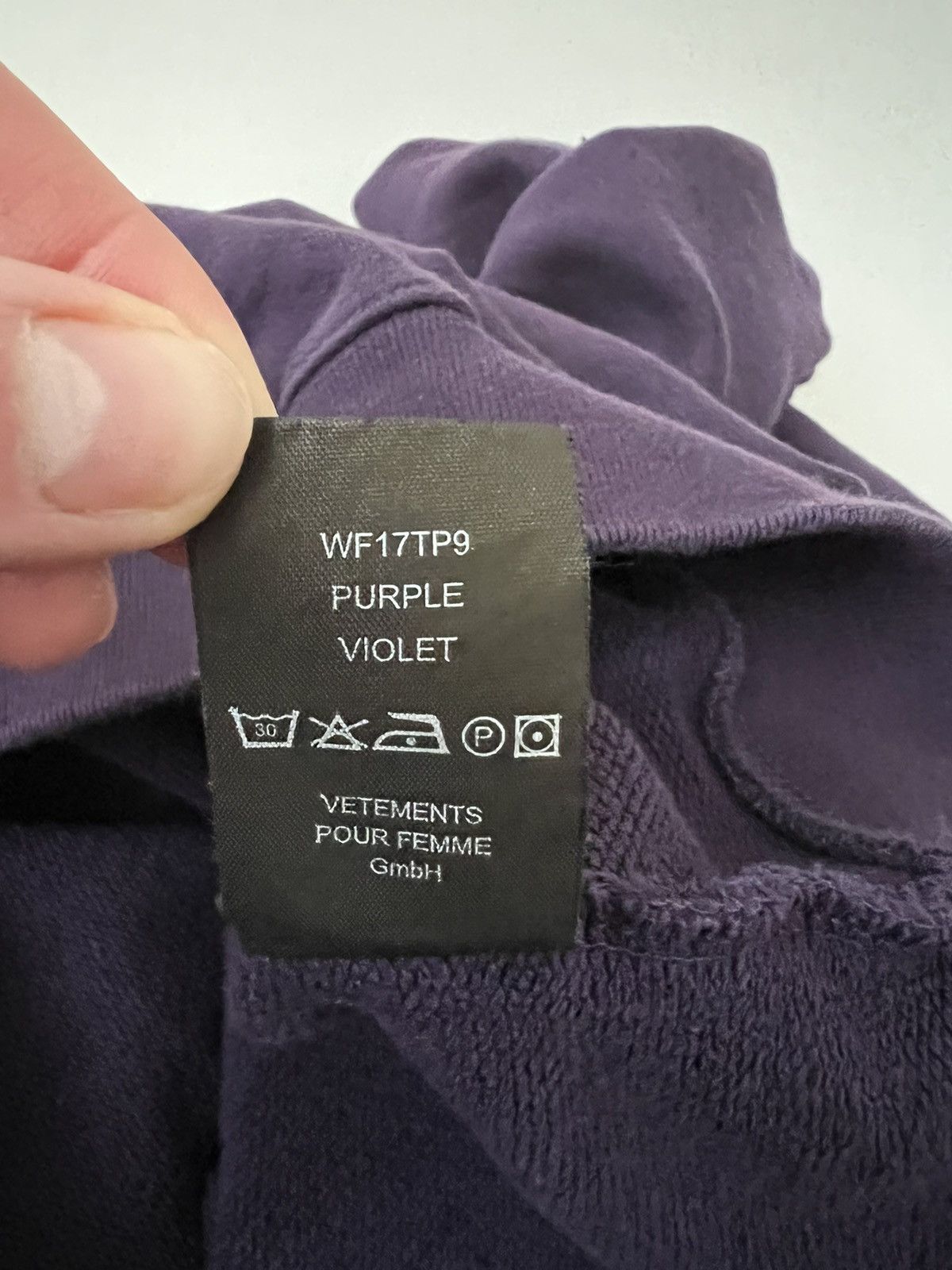Vetements Vetements Oversized Unskinny Sweatshirt Size US XS / EU 42 / 0 - 8 Thumbnail
