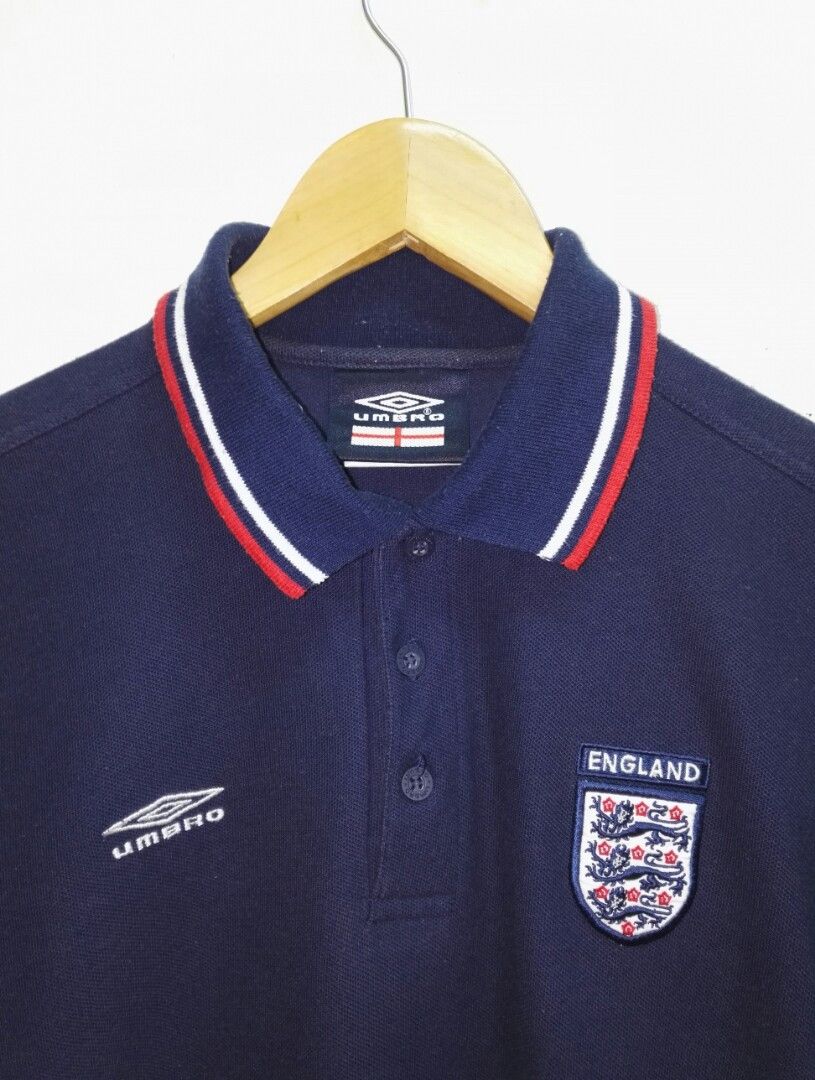 Umbro × Vintage Vtg🔥 Umbro England Small Logo Shirt Size US S / EU 44-46 / 1 - 2 Thumbnail