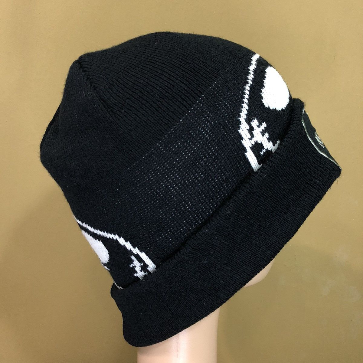 Cartoon Network Tim Burton Nightmare Before Christmas Beanie Hat Snow Cap Size ONE SIZE - 5 Thumbnail