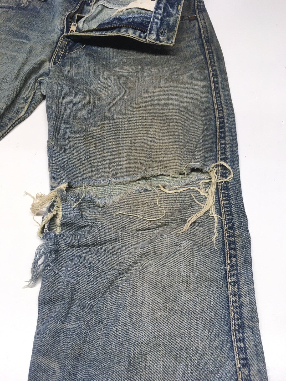 Levi's × Vintage Vintage Levi’s red loop distressed denim Size US 32 / EU 48 - 6 Thumbnail