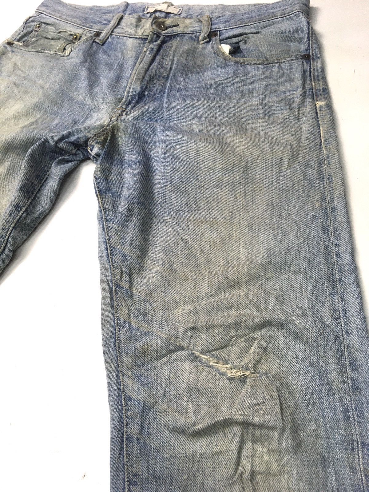 Japanese Brand × Uniqlo × Vintage Vintage uniqlo regular fit, distressed selvage jeans japan Size US 32 / EU 48 - 10 Thumbnail