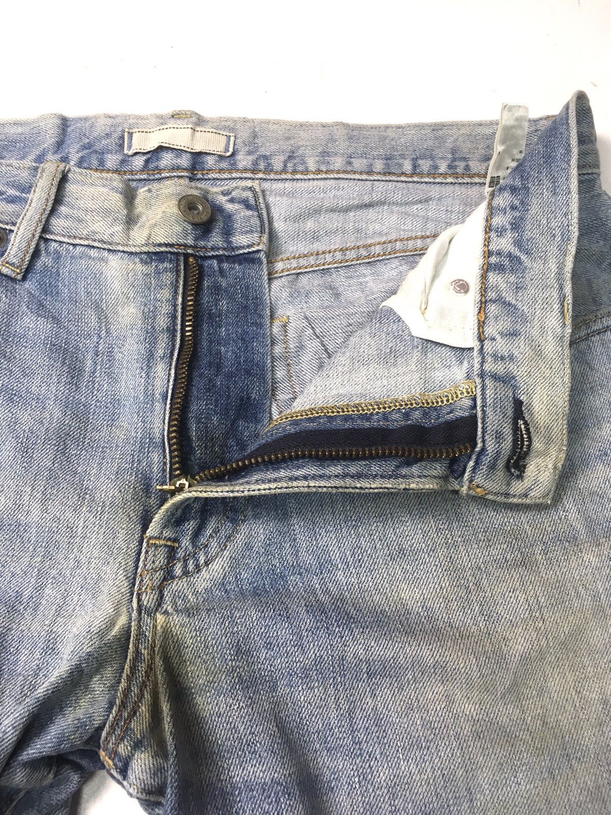 Japanese Brand × Uniqlo × Vintage Vintage uniqlo regular fit, distressed selvage jeans japan Size US 32 / EU 48 - 11 Thumbnail
