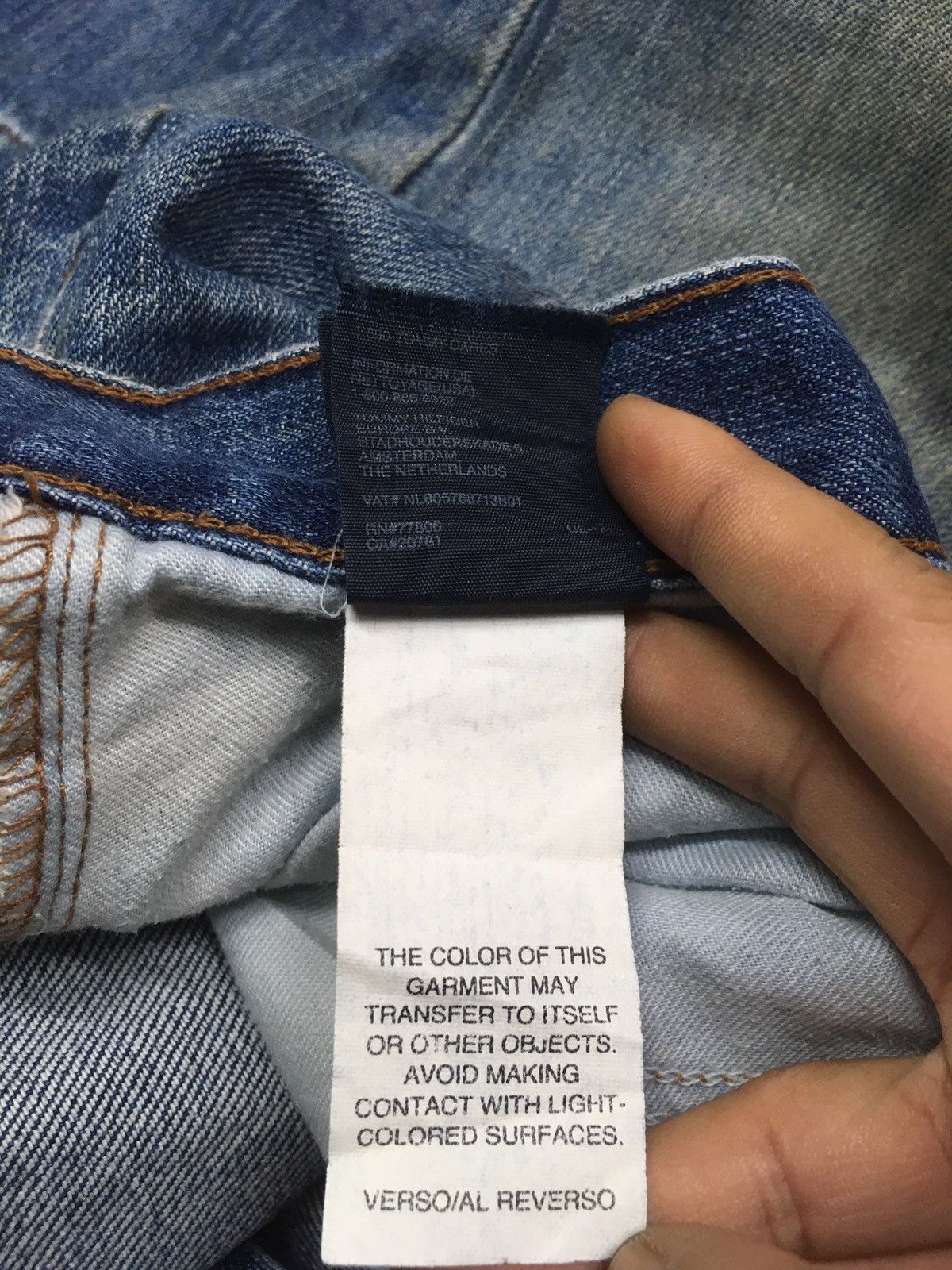 Tommy Hilfiger × Vintage Vintage Tommy Hilfiger classic fit distressed denim Size US 31 - 13 Thumbnail