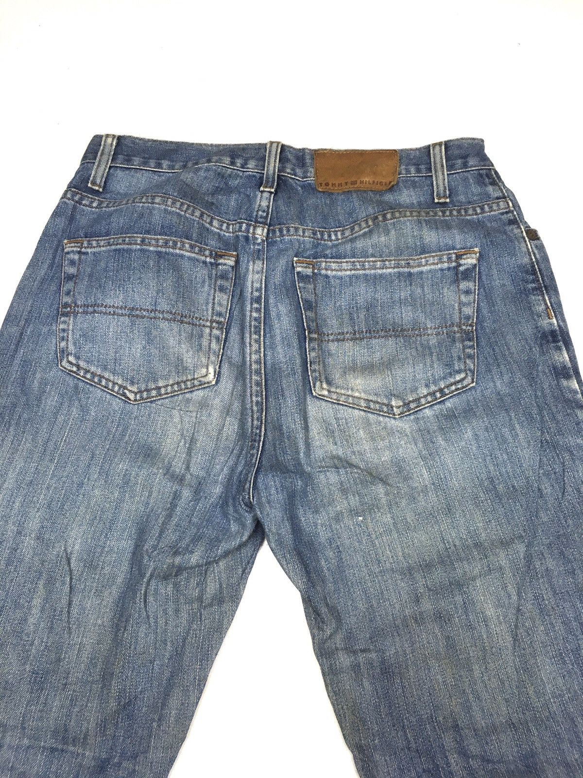 Tommy Hilfiger × Vintage Vintage Tommy Hilfiger classic fit distressed denim Size US 31 - 6 Thumbnail