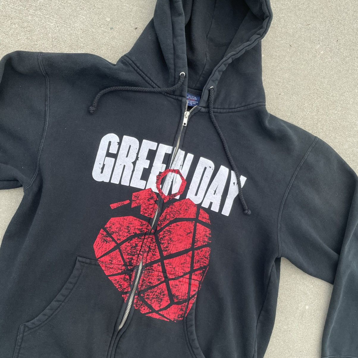Band Tees × Vintage Vintage Green Day American Idiot Hoodie Size US M / EU 48-50 / 2 - 2 Thumbnail