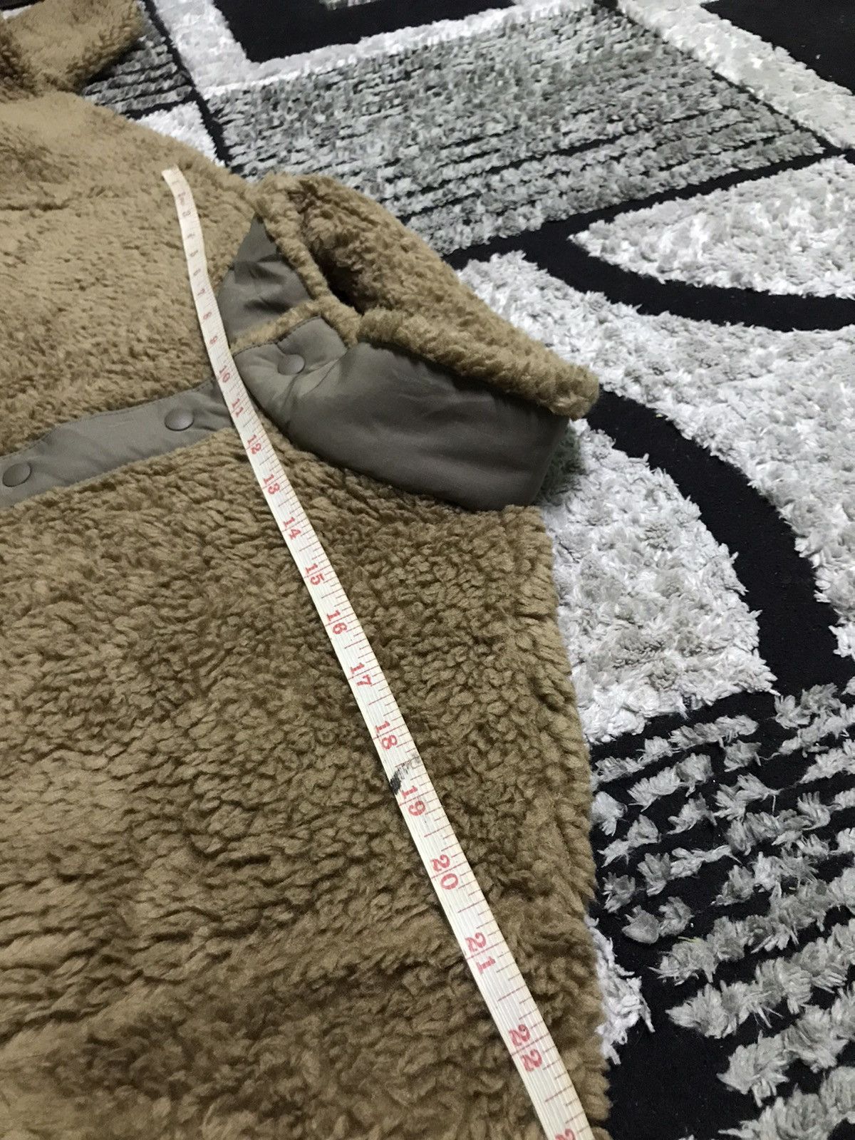 Uniqlo × White Mountaineering White mountaineering deep pile jacket Size US XL / EU 56 / 4 - 8 Thumbnail