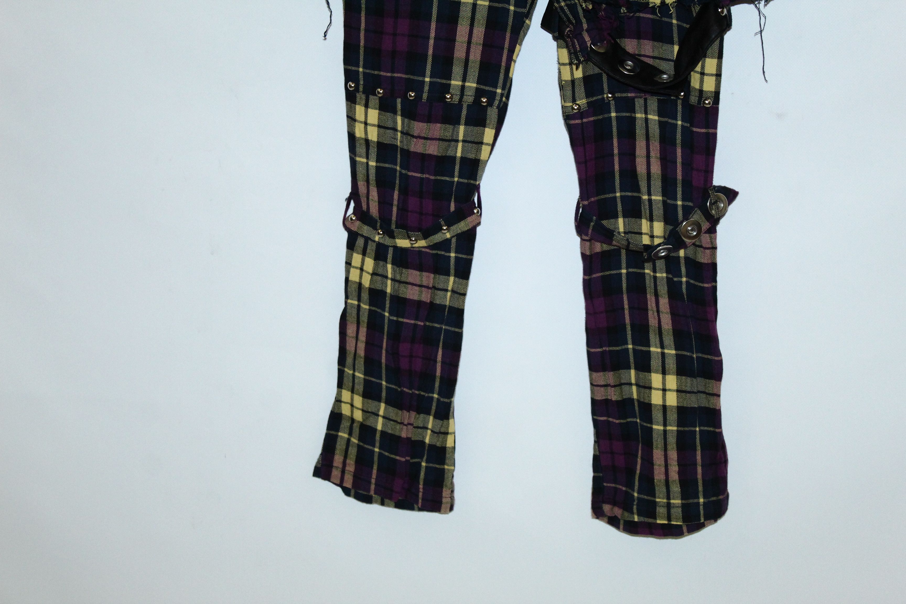Revenge Y2K💥 Sex Pot Revenge Tokyo Punk Bondage Tartan Pants Size US 31 - 12 Thumbnail
