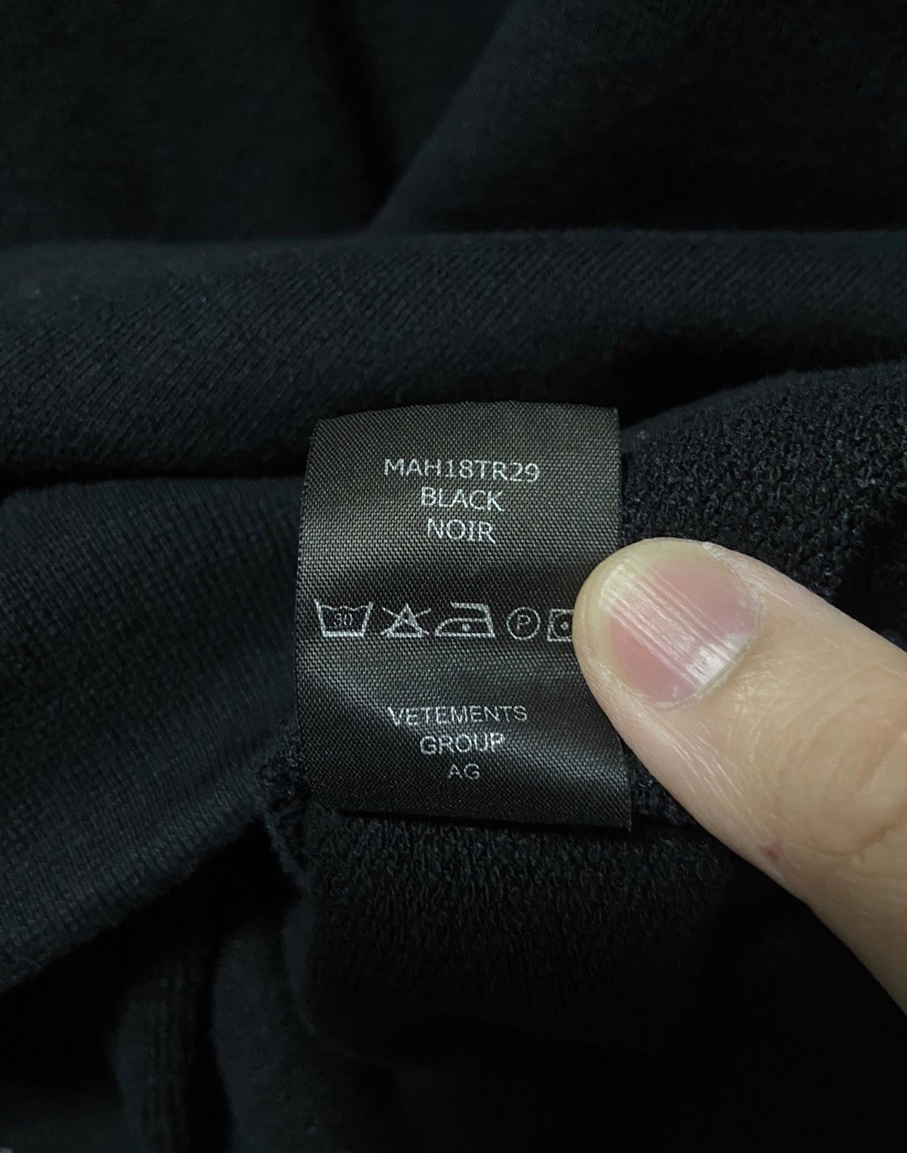 Vetements *RARE* VETEMENTS Rammstein Hoodie Sz M Size US M / EU 48-50 / 2 - 9 Thumbnail