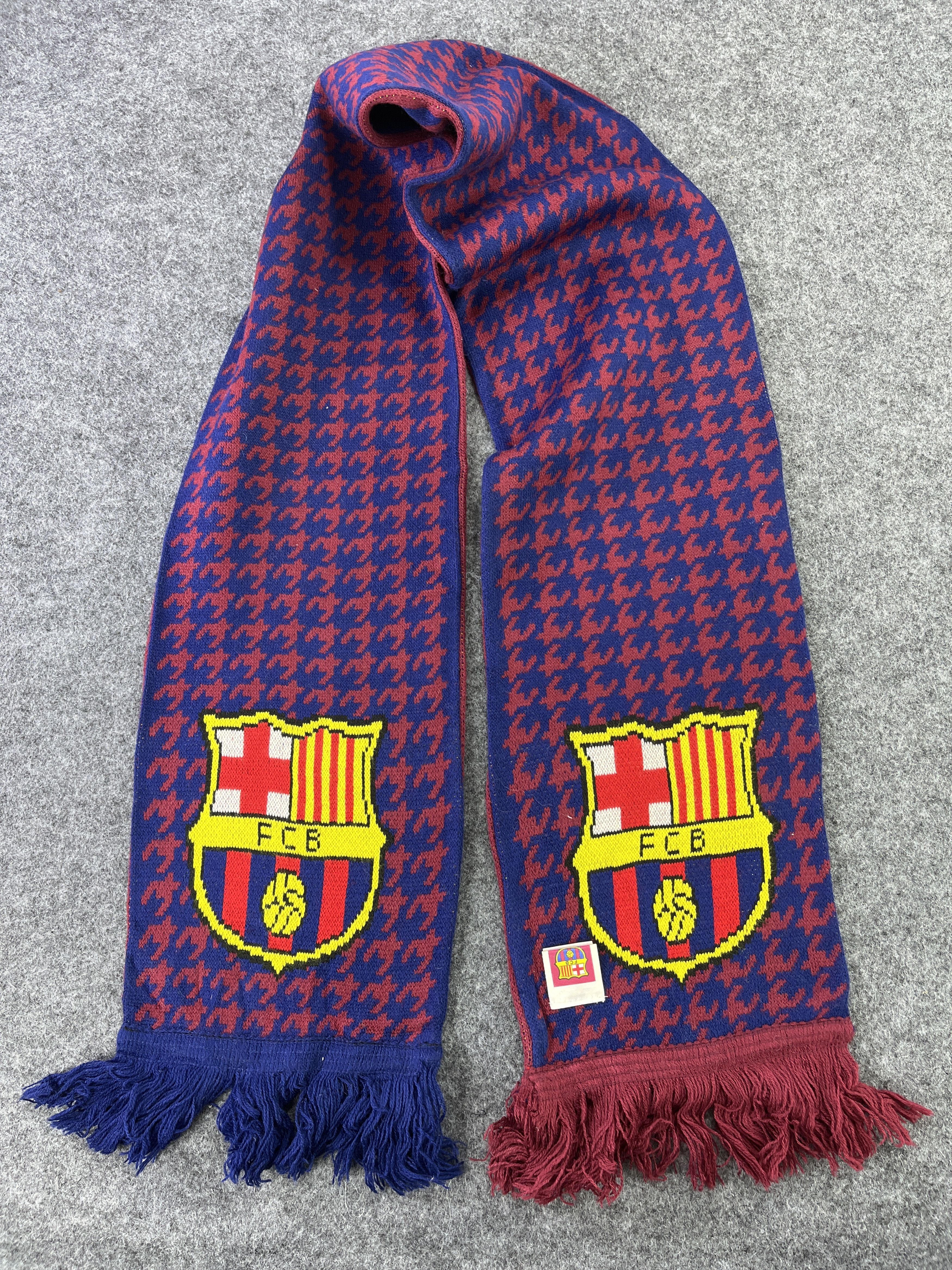 Vintage VINTAGE F.C BARCELONA SCARVES / MUFFLER / NECKWEAR T152 Size ONE SIZE - 2 Thumbnail